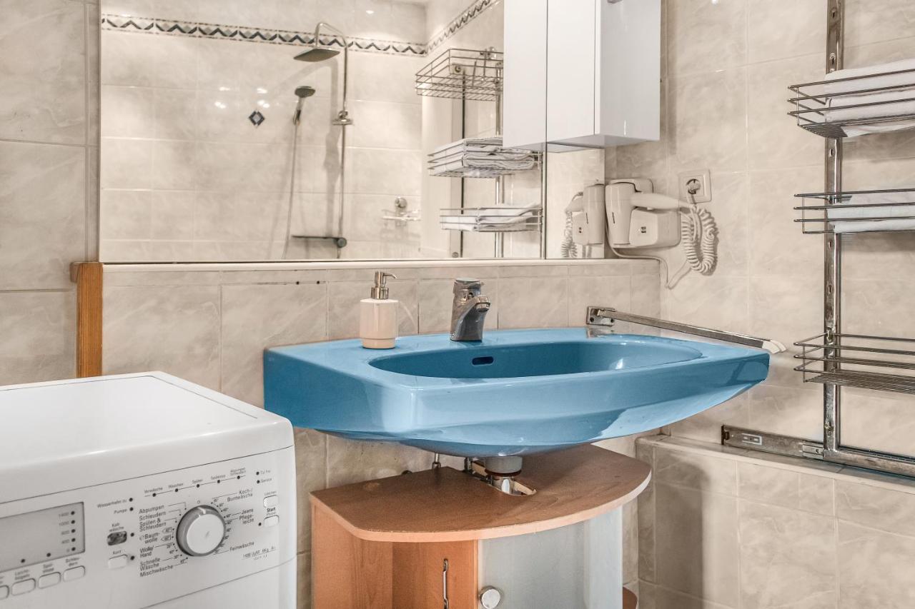 Apartament Superb 2br Apt. Very Spacious Near Millenium Tower *