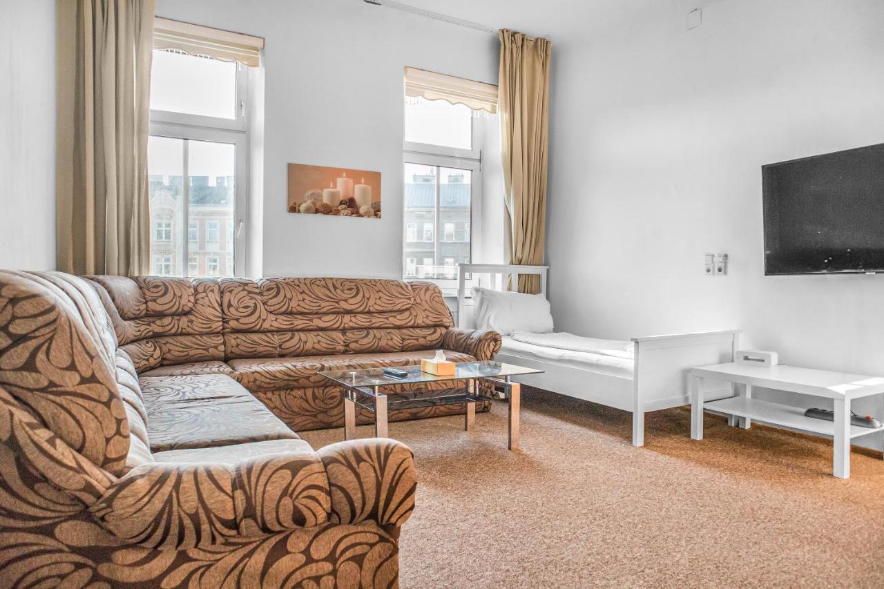 Superb 2br Apt. Very Spacious Near Millenium Tower * Wiedeń